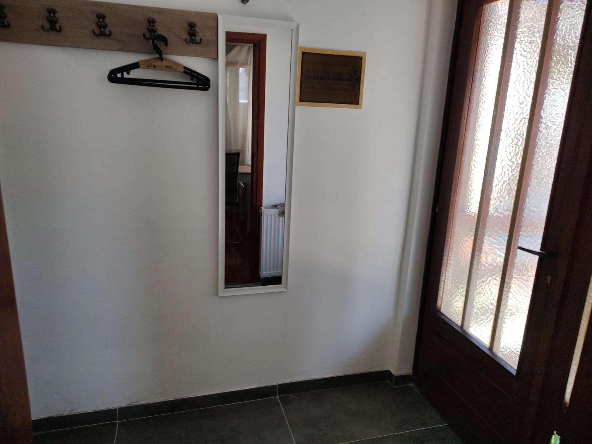Ferienwohnung Stan Sremska Mitrovica Exterior foto